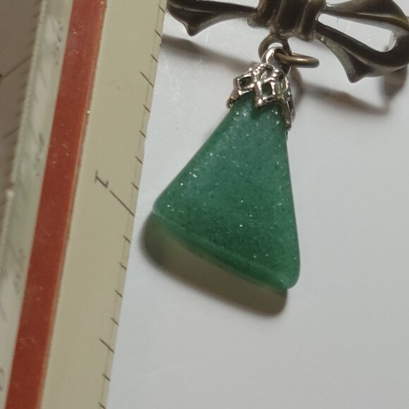 May Birthstone Aventurine Chard Gemstone Brooch with cute Bow Friendship gift - Picture 8 of 9